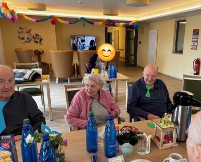 Schnipp, schnapp Krawatte ab – Bild 1